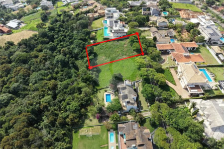Terreno com 1.500 m2 no Condomínio Residencial Jardim Primavera Louveira SP