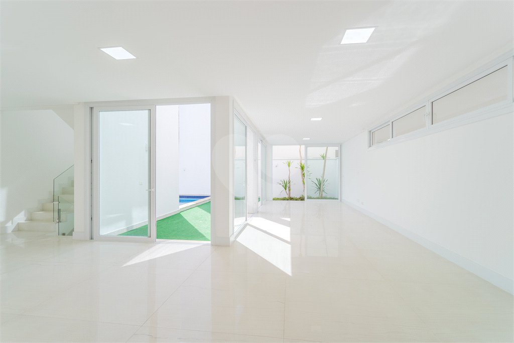 Casa à venda com 4 suítes no condomínio Villagio Quadrifolio, São Paulo - SP
