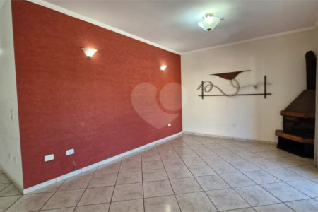 Casa sofisticada à venda em bairro nobre de Atibaia | 3 dormitórios | 408 m²