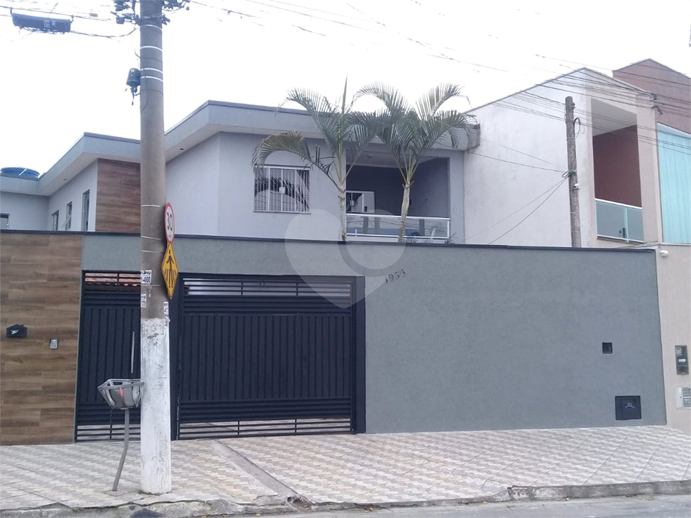 Sobrado à venda com 2 quartos, sendo 1 suíte, em Cidade Boa Vista, Suzano, SP