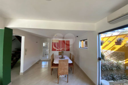 Casa em condomínio à venda com 5 quartos, sendo 4 suítes, em Praia Rasa, Armação dos Búzios, RJ