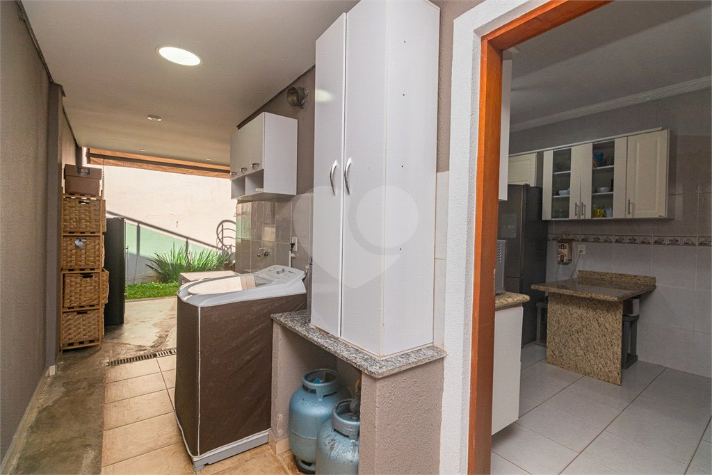 Casa à venda com 4 quartos, sendo 2 suítes, em Jardim Prudência, São Paulo, SP