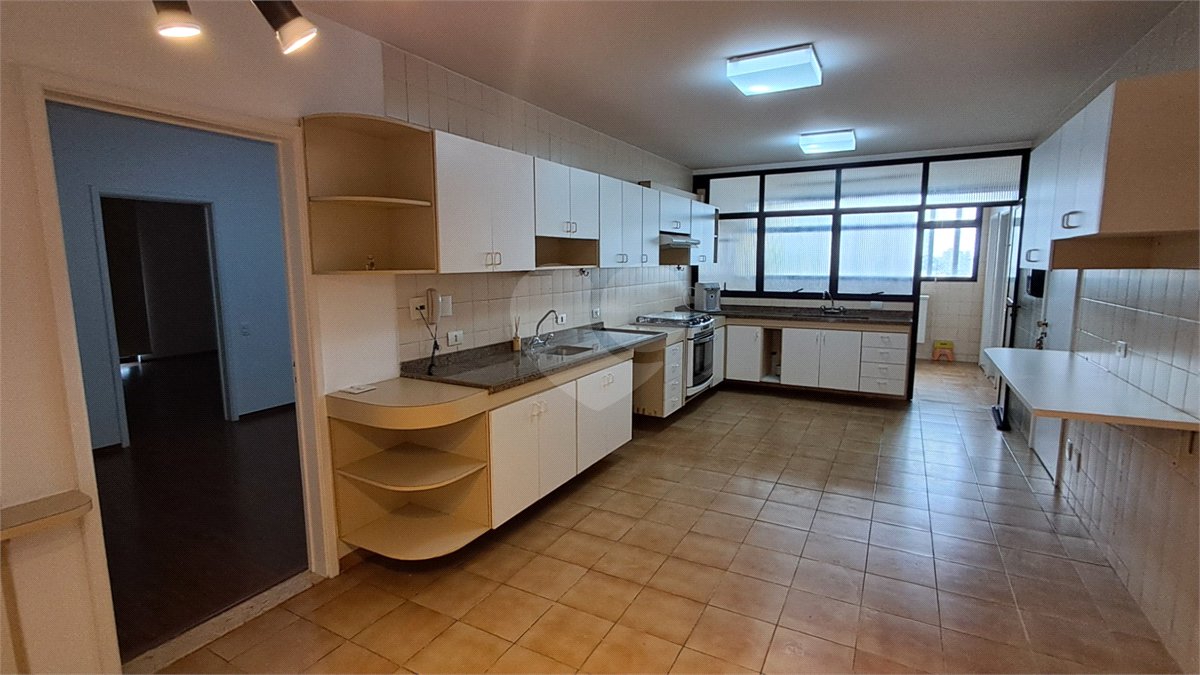 Apartamento para alugar com 4 suítes em Alto da Boa Vista, São Paulo, SP