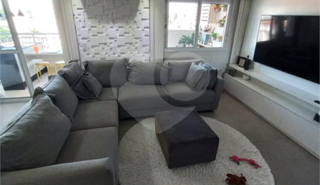 Apartamento à venda ou para alugar com 2 quartos, sendo 1 suíte,  em Jardim Vazani, São Paulo, SP
