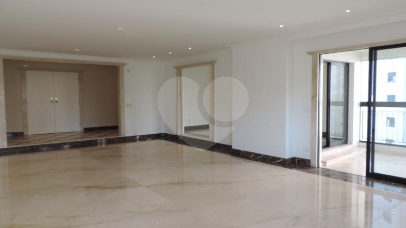 Apartamento à venda com 3 suítes em Jardim Marajoara, São Paulo, SP
