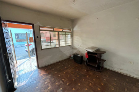 Casa à venda com 2 quartos no Centro, Salto, SP