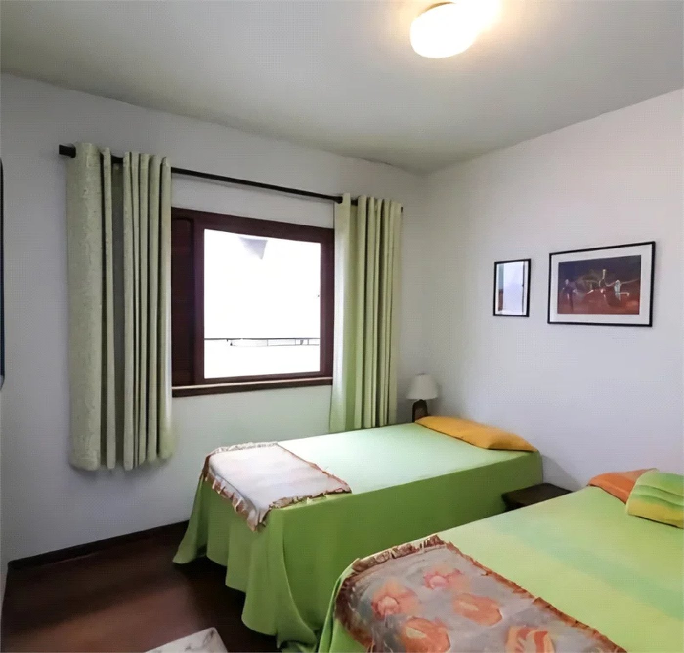 Sobrado à venda com 3 quartos, sendo 1 suíte, em Vila Universitária, São Paulo, SP