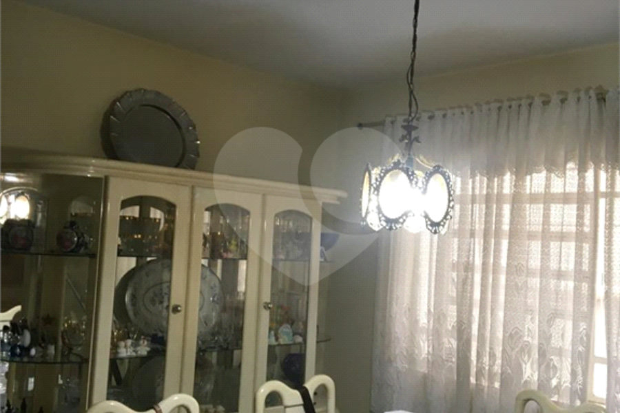 Sobrado à venda com 4 quartos, sendo 2 suítes, em Parada Inglesa, São Paulo, SP
