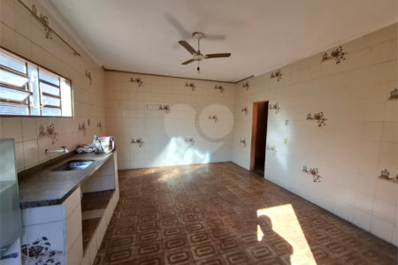 Casa à venda com 5 quartos, sendo 1 suíte, em Jardim Tamoio, Araraquara, SP