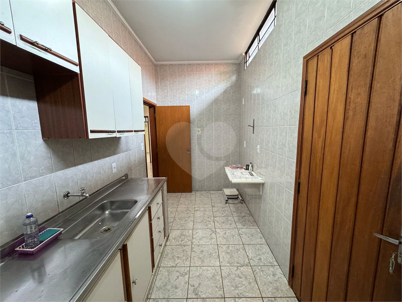 Casa à venda com 3 quartos, sendo 1 suíte, em Jardim Ártico, Araraquara, SP