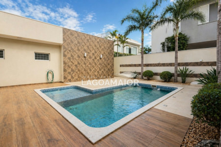 Casa à venda no condomínio Alto Dos Ipês, Três Lagoas - MS