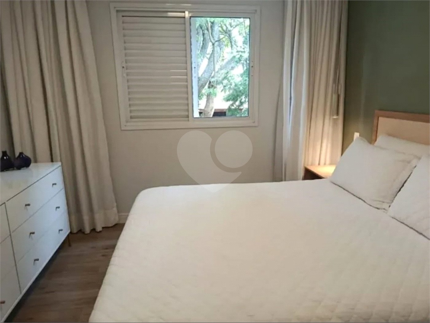 Apartamento à venda com 3 quartos, sendo 1 suíte, em Vila Gomes, São Paulo, SP
