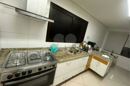 Apartamento para alugar com 4 quartos, sendo 2 suítes, em Vila Andrade, São Paulo, SP