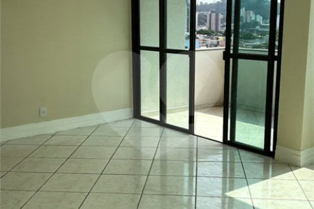 Apartamento à venda com 4 quartos, sendo 1 suíte, no Centro, Jundiaí, SP