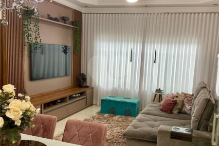 Casa à venda com 3 quartos, sendo 1 suíte, em Vila Miranda, Sumaré, SP