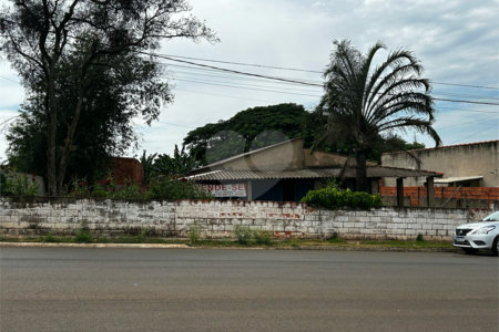 Casa à venda com 3 quartos, sendo 2 suítes, em Vila Mazzei, Itapetininga, SP