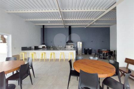 Apartamento à venda com 2 quartos, sendo 1 suíte, em Perdizes, São Paulo, SP