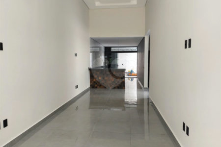 Casa à venda com 3 quartos, sendo 1 suíte, no condomínio Horto Florestal Villagio, Sorocaba - SP