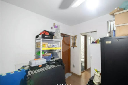 Casa Térrea à venda com 7 quartos em Vila Mazzei, São Paulo, SP