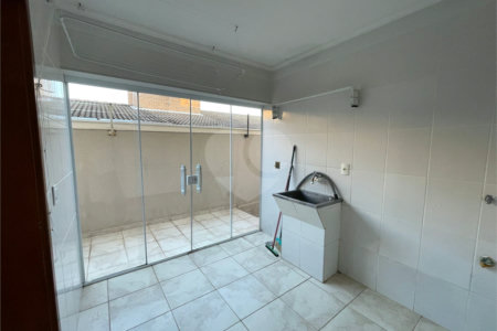Casa para alugar com 3 suítes no condomínio Bosque de Grevilea, Vinhedo - SP