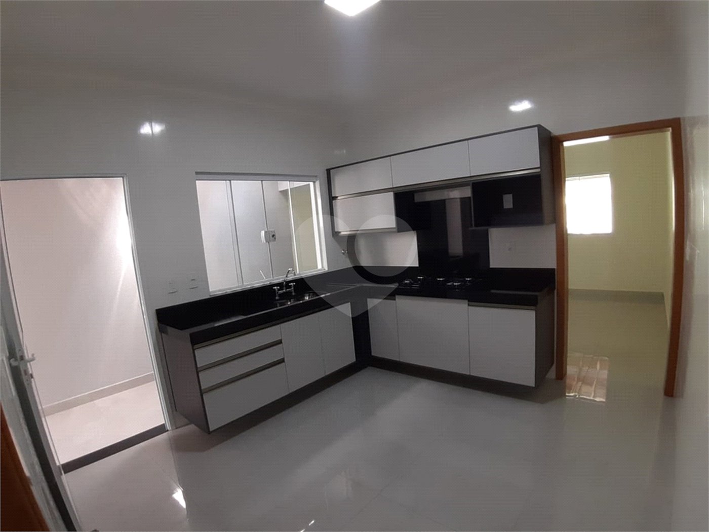 Casa à venda com 3 quartos, sendo 1 suíte, em Jardim Pau Preto, Indaiatuba, SP