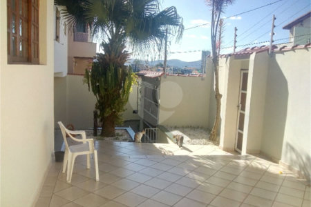 Casa Térrea à venda com 3 quartos, sendo 2 suítes, em Vila Rosália, Guarulhos, SP