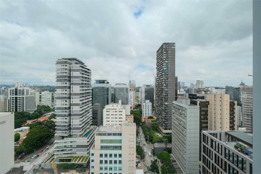 Apartamento para alugar com 2 suítes em Jardim Paulistano, São Paulo, SP