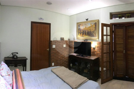 Casa A Venda Metrô Armênia E Shoping D- 3 Quartos-reformada.