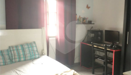 Sobrado à venda com 3 quartos, sendo 1 suíte,  em Jaçanã, São Paulo, SP