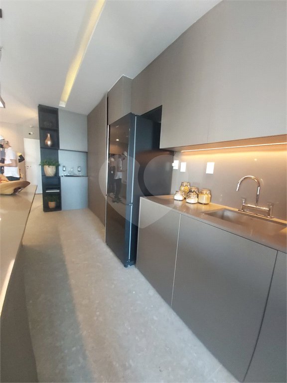Apartamento à venda com 3 suítes em Jardim das Acácias, São Paulo, SP