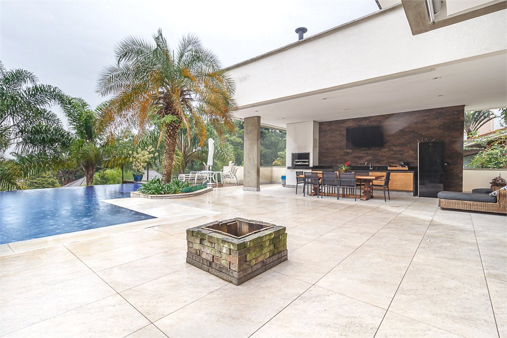 Casa de Vila à venda com 5 suítes em Alto da Boa Vista, São Paulo, SP