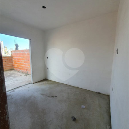 Apartamento à venda com 2 quartos, sendo 1 suíte,  em Jardim Stella, Santo André, SP