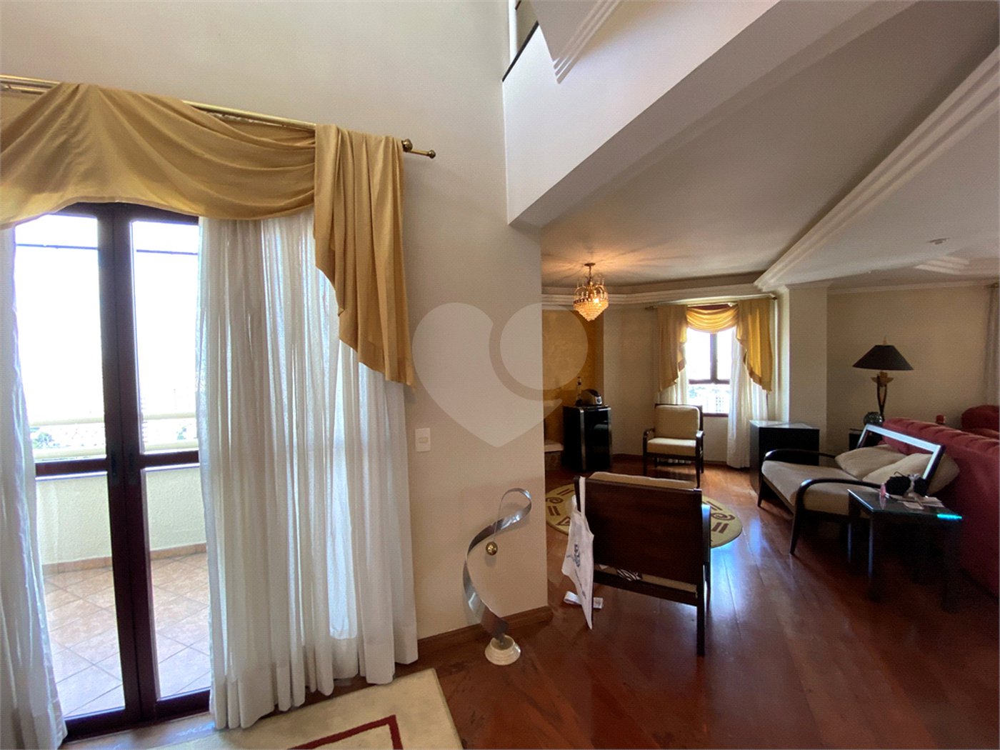 Duplex à venda com 4 suítes em Santana, São Paulo, SP