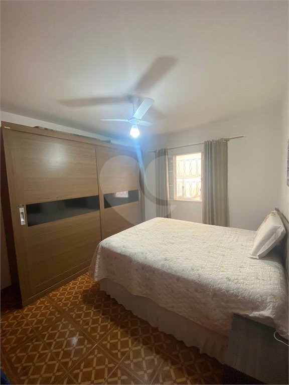 Casa à venda com 2 quartos, sendo 1 suíte, em Jardim Alvinópolis, Atibaia, SP