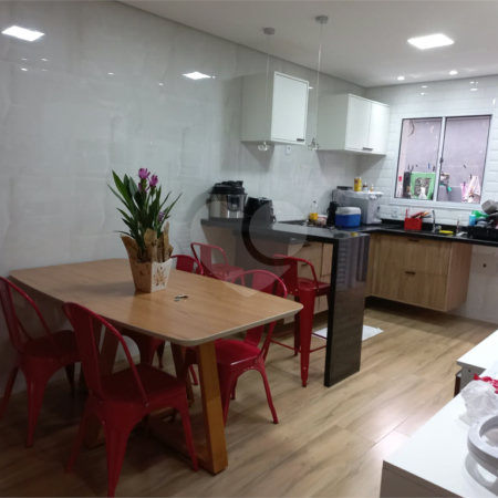 Casa à venda com 2 quartos em Jardim Pacaembu, Jundiaí, SP