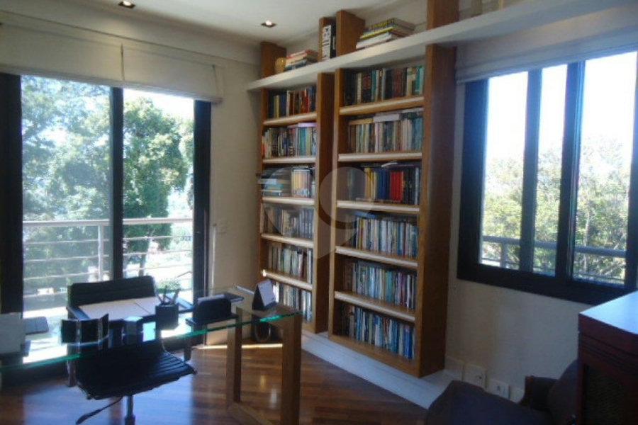 Casa à venda com 4 suítes em Tremembé, São Paulo, SP