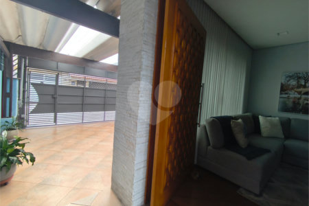 Sobrado à venda com 3 quartos, sendo 1 suíte, em Vila Nova Mazzei, São Paulo, SP