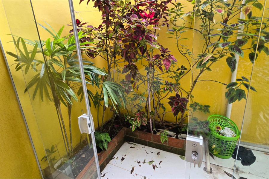 Sobrado à venda com 3 quartos, sendo 1 suíte, em Vila Clarice, São Paulo, SP