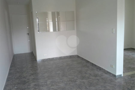 Apartamento à venda com 2 quartos em Vila Mazzei, São Paulo, SP