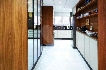 Apartamento à venda com 4 quartos, sendo 2 suítes, em Vila Gomes Cardim, São Paulo, SP