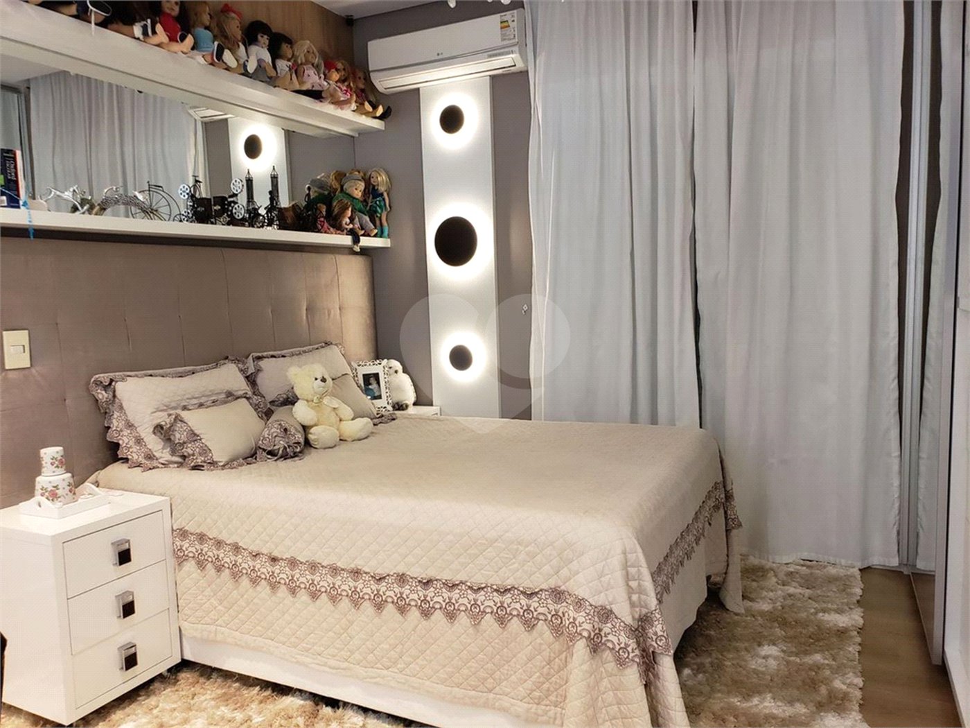 Triplex à venda com 4 suítes em Vila Oliveira, Mogi das Cruzes, SP