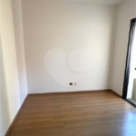 Apartamento à venda com 3 quartos, sendo 2 suítes, em Moema, São Paulo, SP