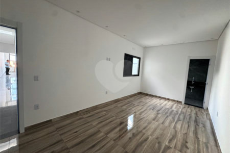 Casa à venda com 3 quartos, sendo 1 suíte, no condomínio Residencial Villagio Wanel, Sorocaba - SP