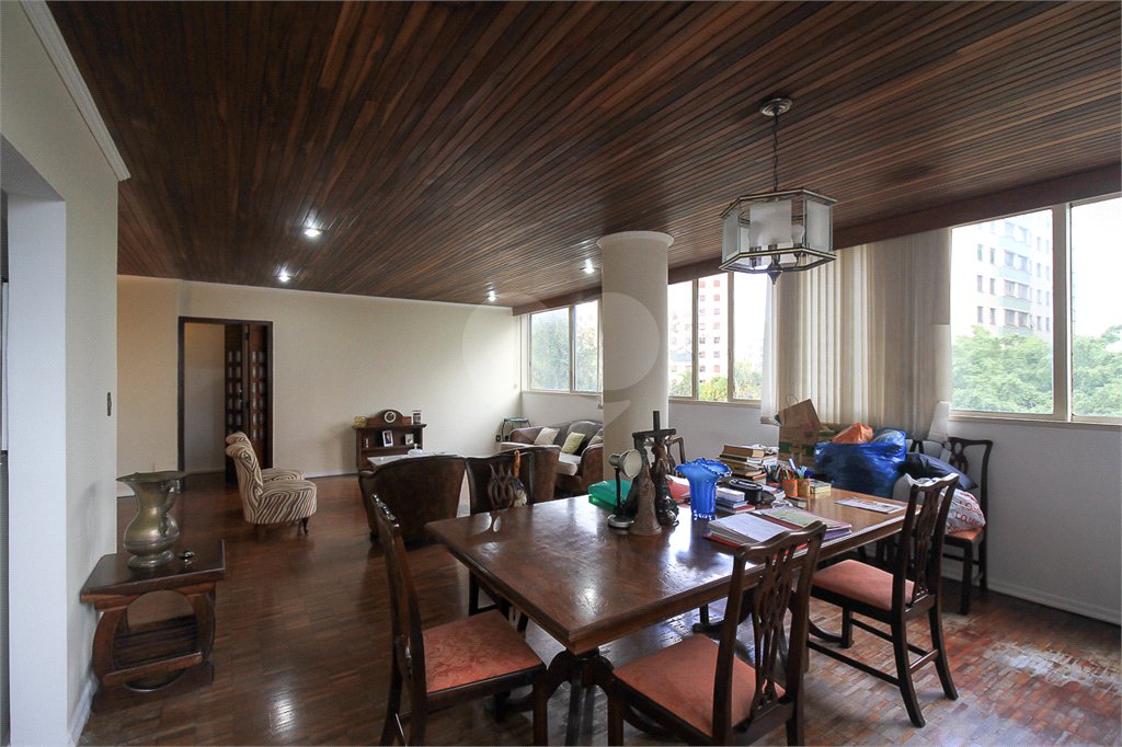 Apartamento à venda com 3 quartos, sendo 1 suíte, em Jardim Paulista, São Paulo, SP