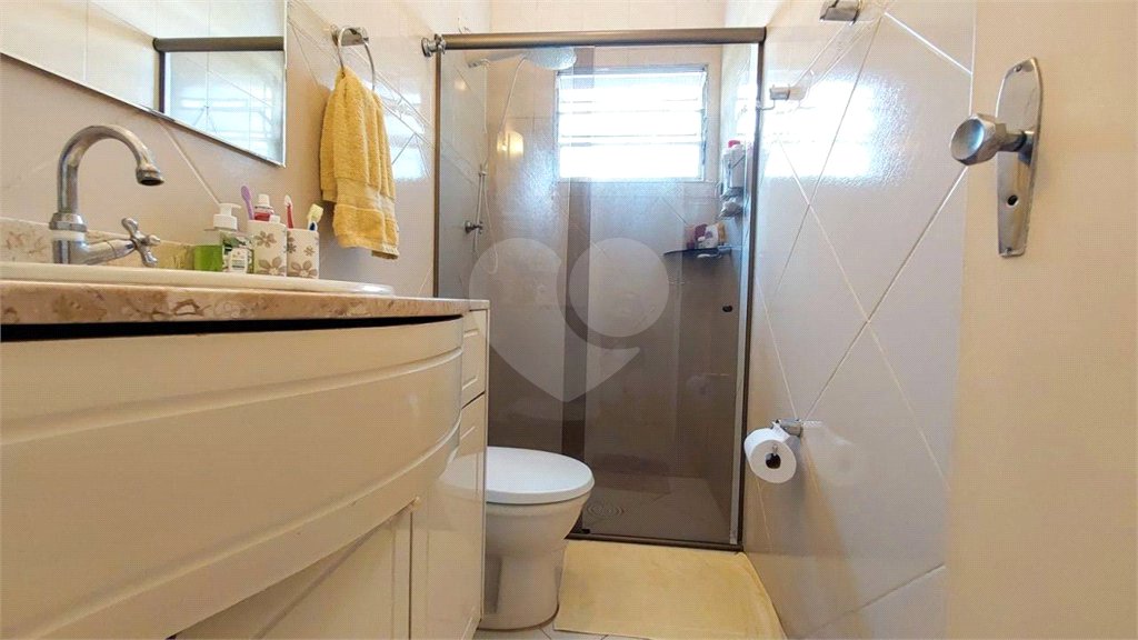 Casa à venda com 3 quartos, sendo 1 suíte,  em Vila Paulista, São Paulo, SP