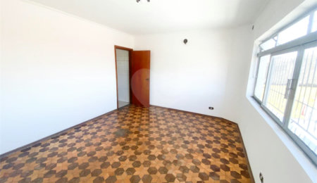 Casa à venda com 3 quartos, sendo 1 suíte,  em Vila Maria Alta, São Paulo, SP