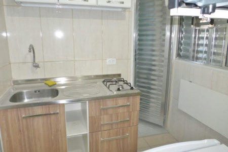 Casa à venda com 6 quartos, sendo 2 suítes, em Vila Universitária, São Paulo, SP
