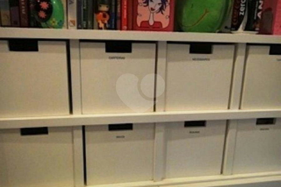 Casa à venda com 4 quartos, sendo 3 suítes, no condomínio Residencial Jardim Itatinga, São Paulo - SP