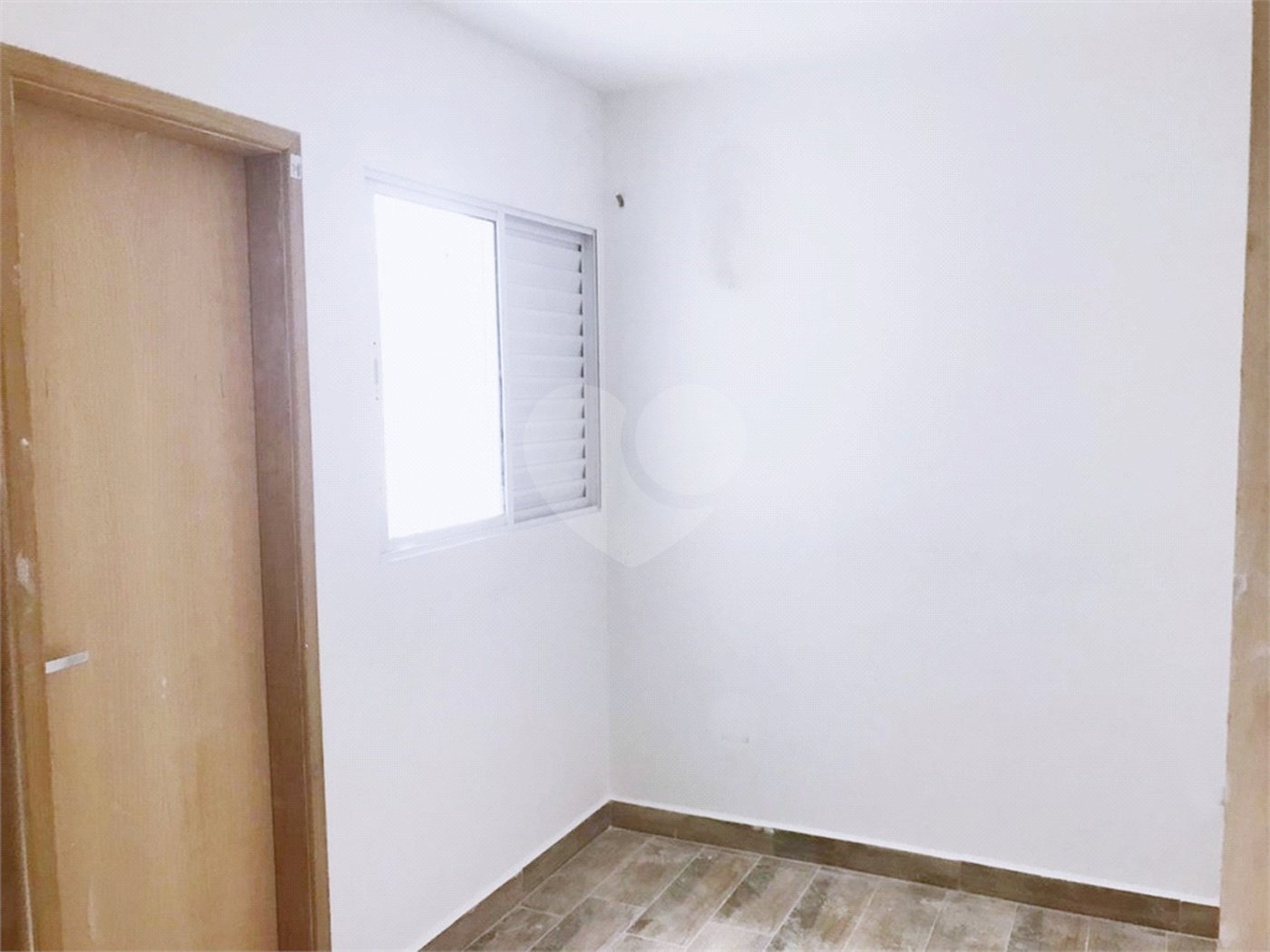 Casa à venda com 2 suítes no condomínio Residence Adelina, São Paulo - SP