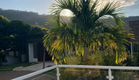 Casa à venda com 3 quartos, sendo 1 suíte,  no condomínio Ibiaram 1, Itupeva - SP